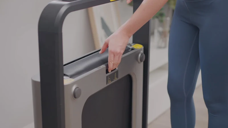 Movaped X21 foldable treadmill product overview video
